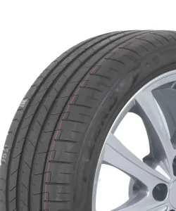 PIRELLI 255/40R21 102Y P-Zero